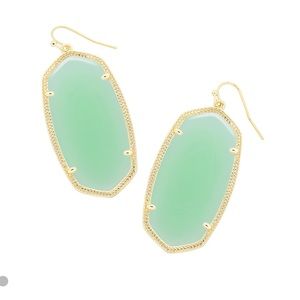 Kendra Scott Danielle earrings